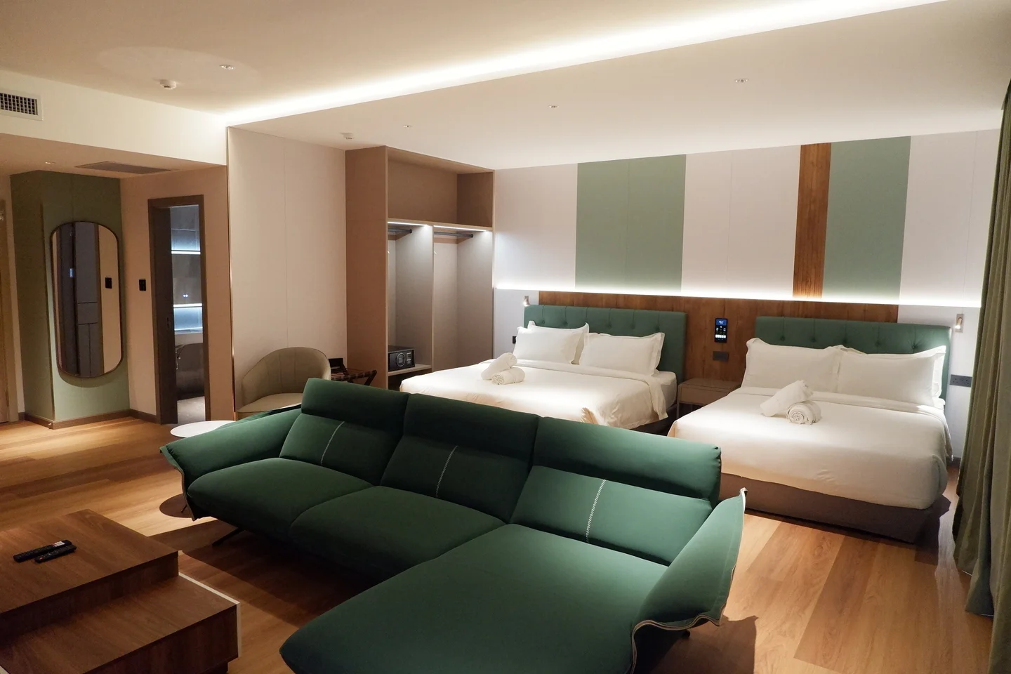 Junior Suite