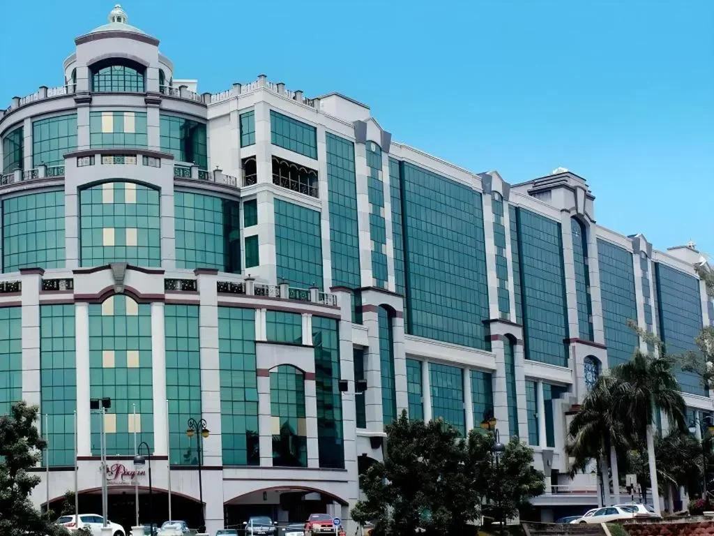 The Rizqun International Hotel